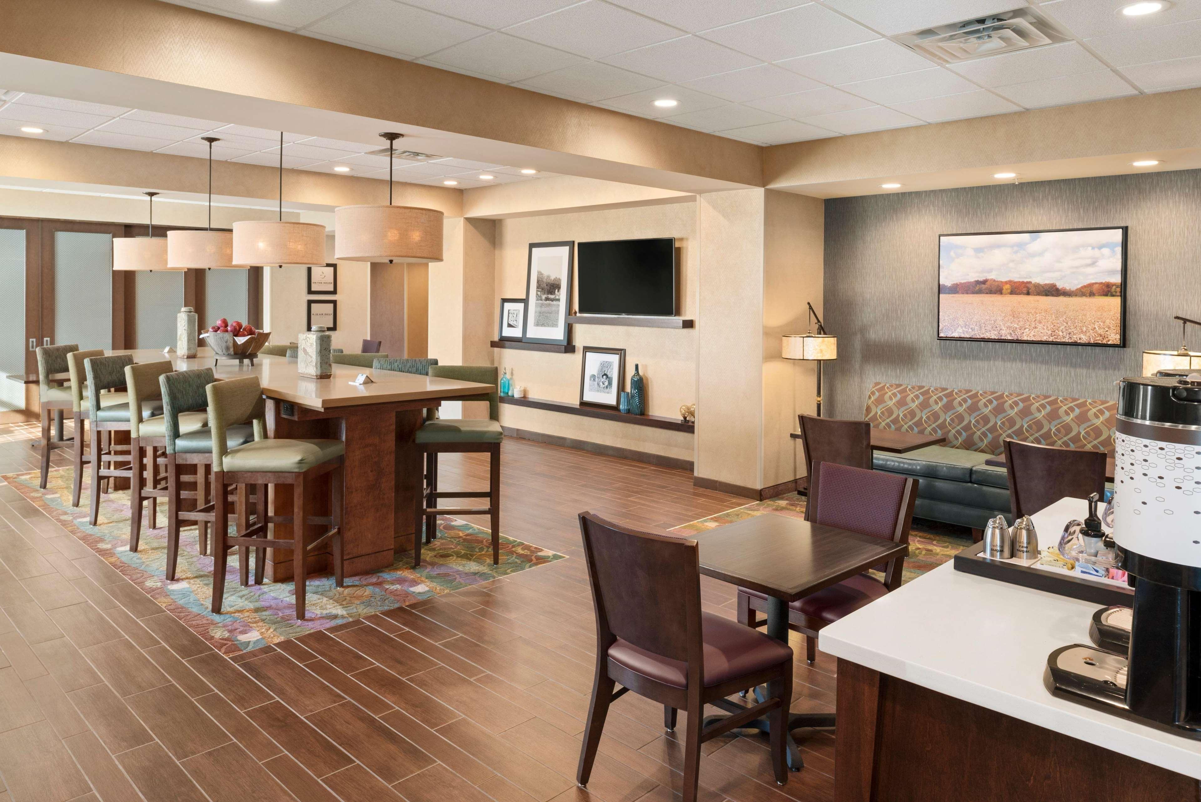 Hampton Inn Lincoln Airport, Ne Bagian luar foto